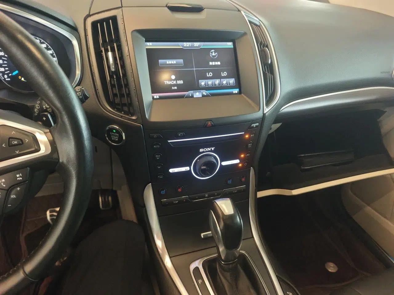 Ford Edge 2015 2.7T GTDi 4x4 Prestige 7-Seater — миниатюра 13