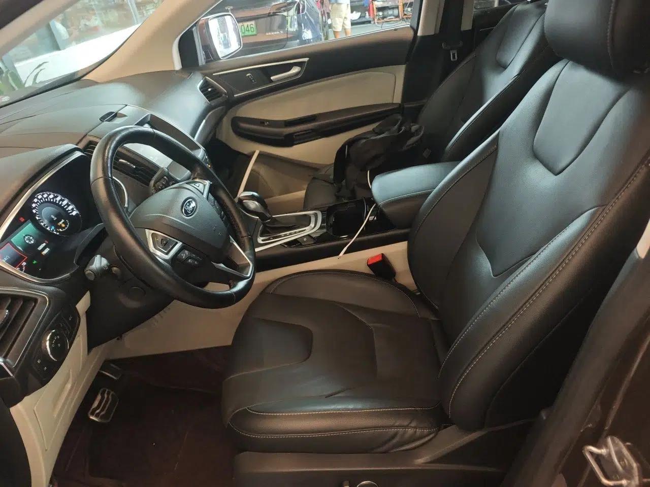 Ford Edge 2015 2.7T GTDi 4x4 Prestige 7-Seater — миниатюра 15