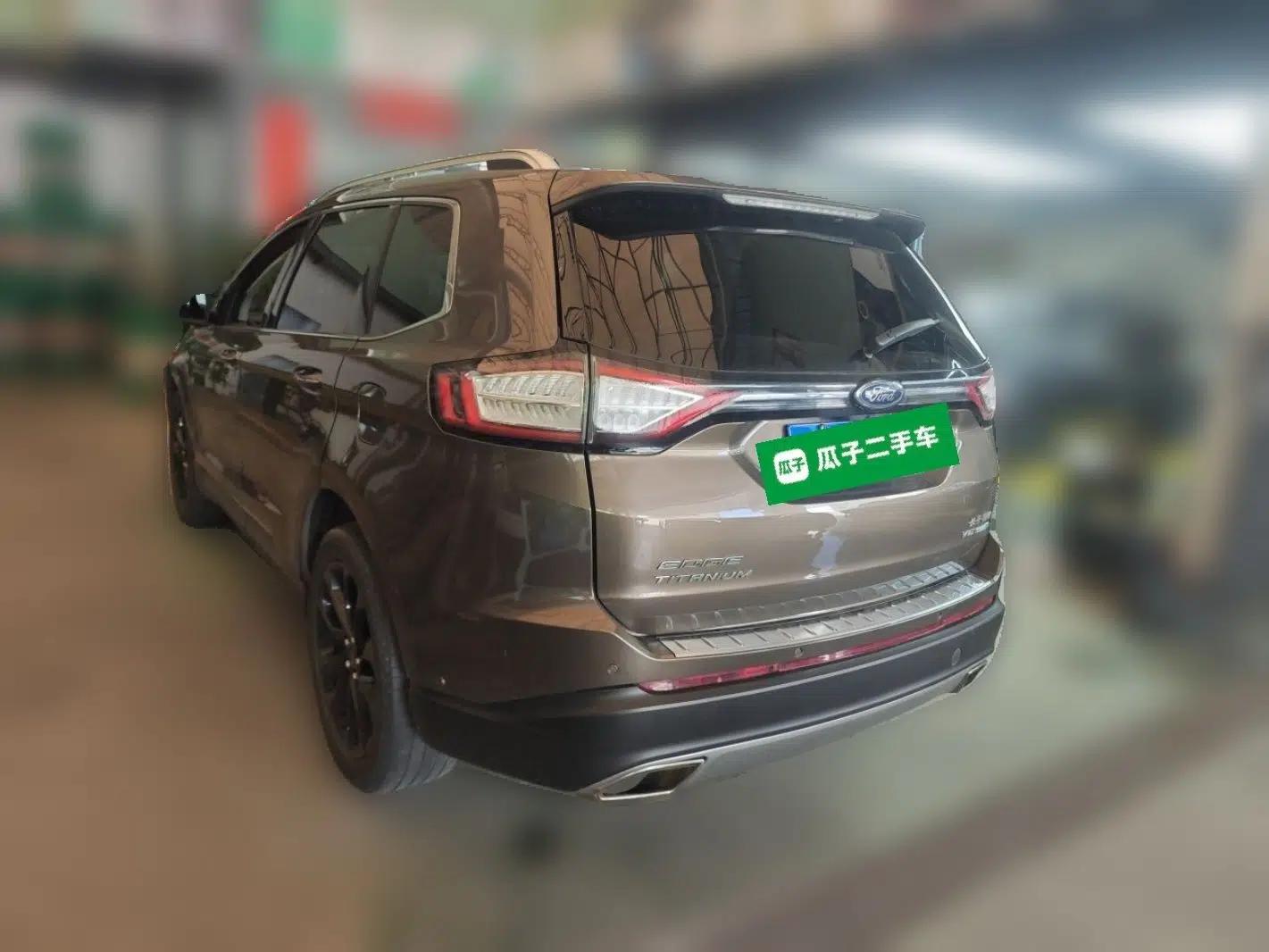Ford Edge 2015 2.7T GTDi 4x4 Prestige 7-Seater — миниатюра 4