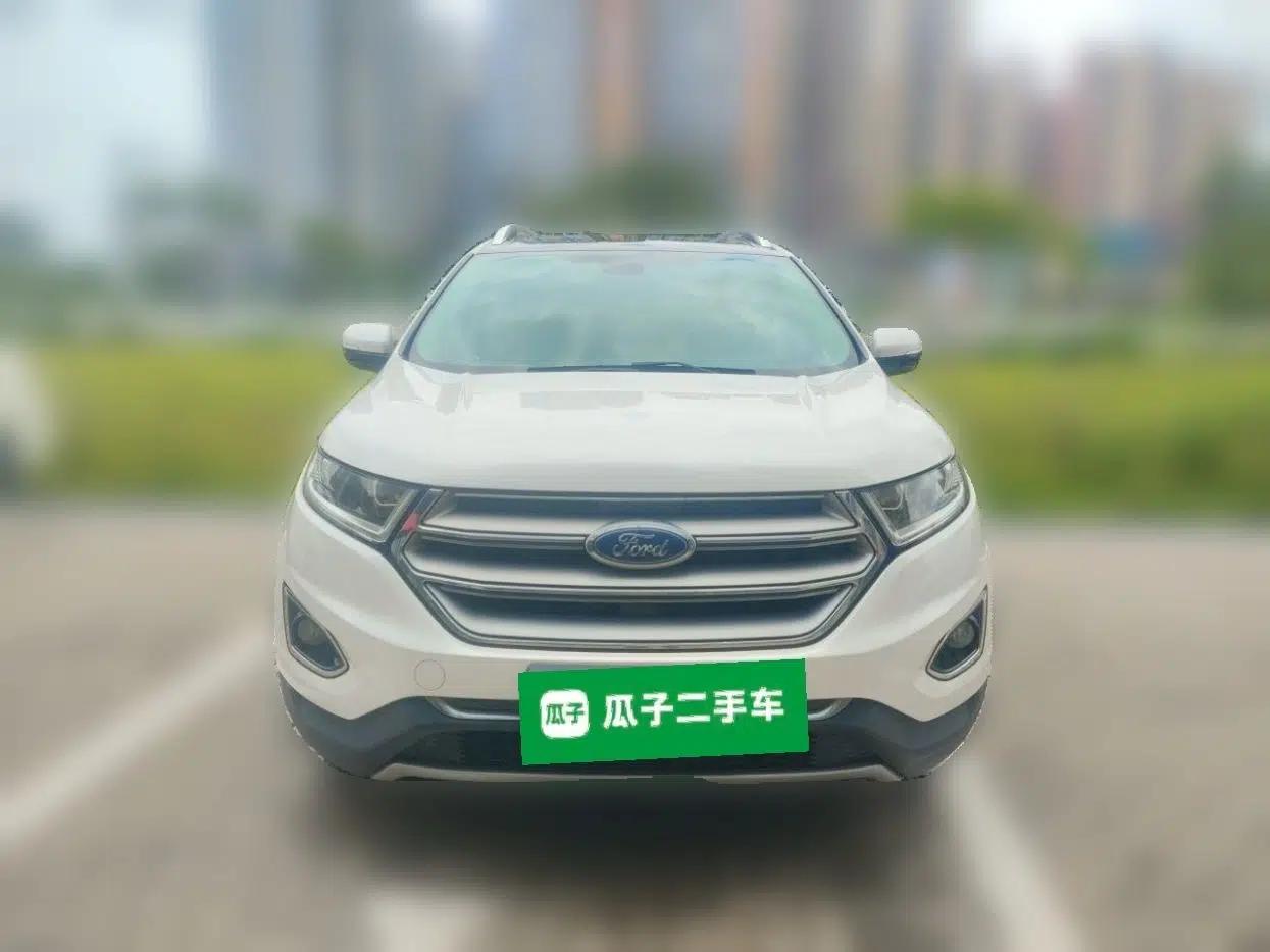Ford Edge 2016 EcoBoost 245 Two-Wheel-Drive Titanium 7-Seater — миниатюра 2
