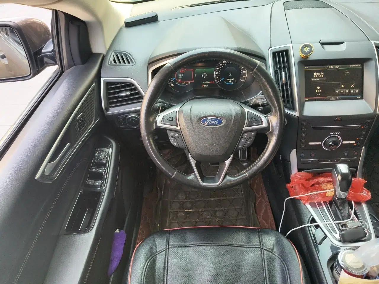 Ford Edge 2015 2.0T GTDi Four-Wheel Drive Prestige Model — миниатюра 10