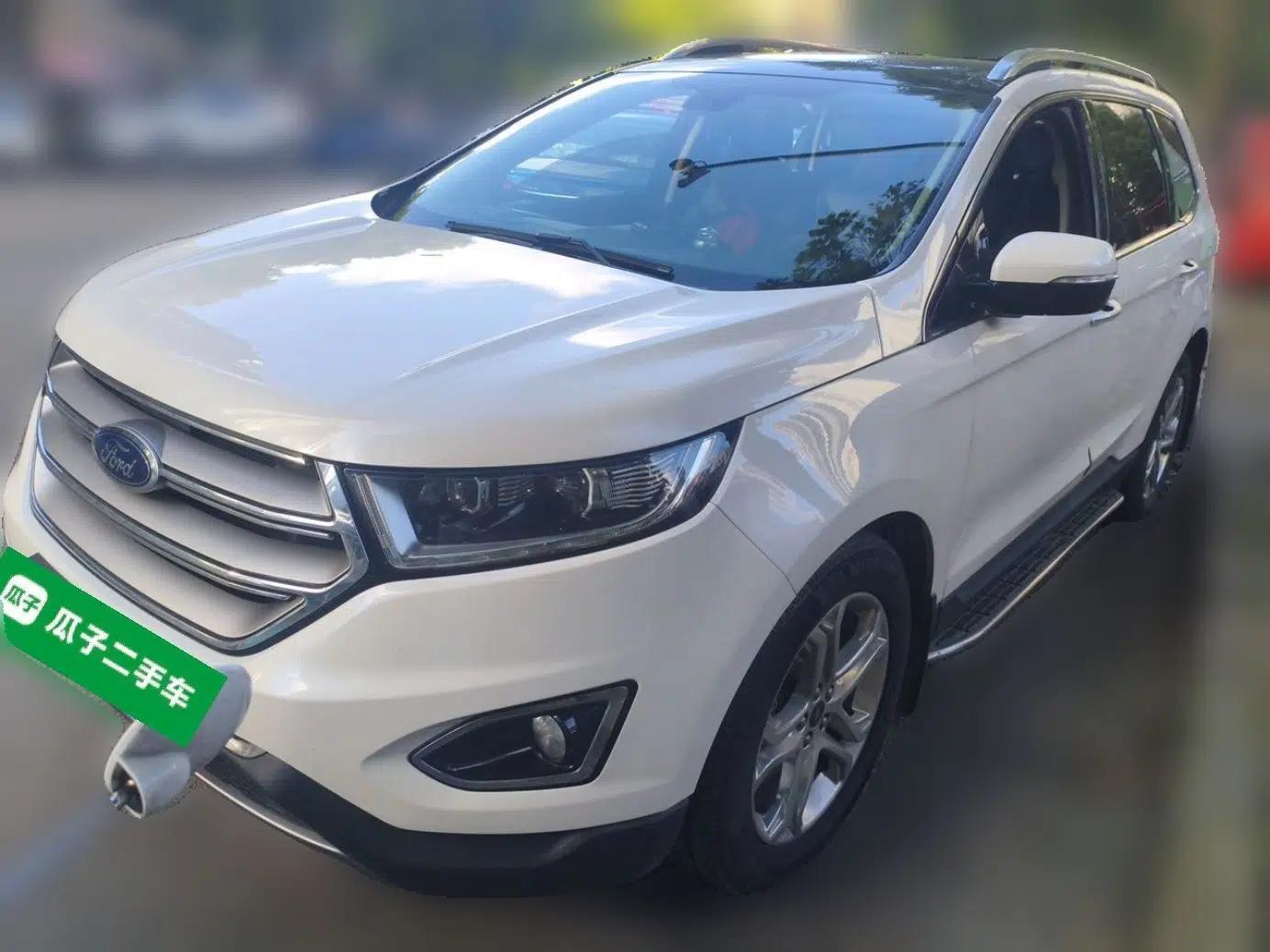 Ford Edge 2016 EcoBoost 245 Two-Wheel-Drive Titanium 7-Seater — миниатюра 1