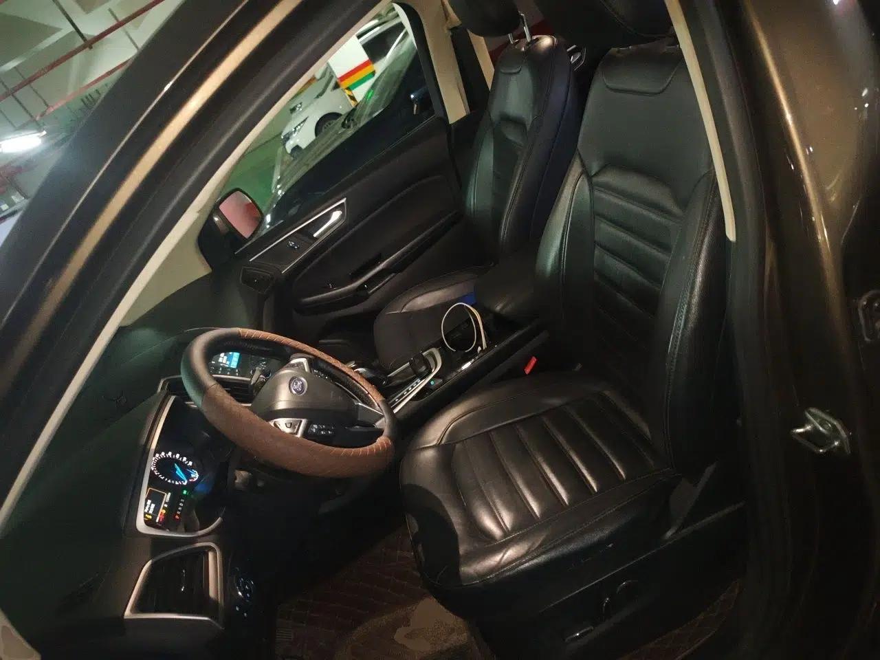 Ford Edge 2018 EcoBoost 245 Two-Wheel-Drive Platinum Edition 7-Seater China V Emission Standard — миниатюра 15
