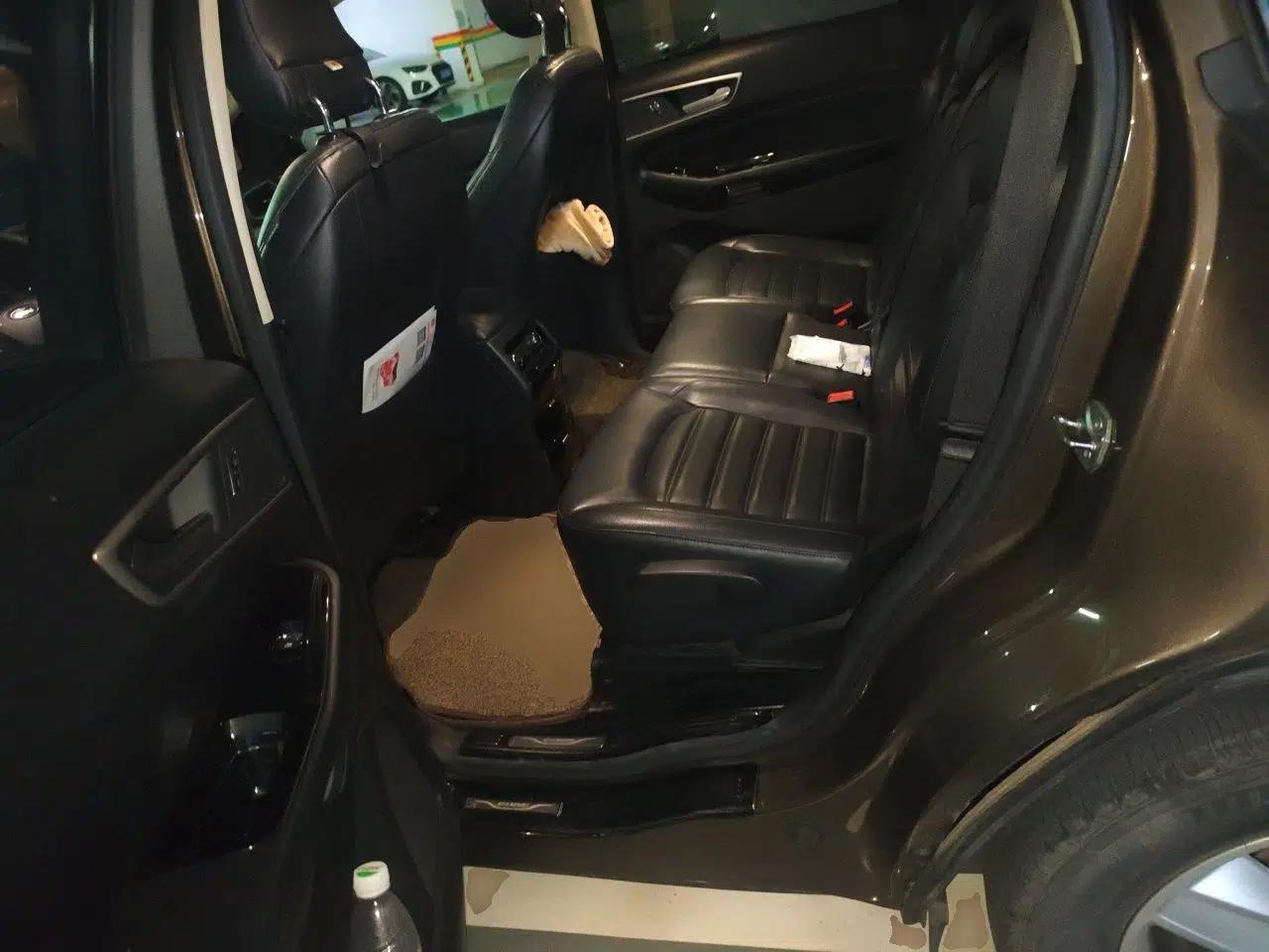 Ford Edge 2018 EcoBoost 245 Two-Wheel-Drive Platinum Edition 7-Seater China V Emission Standard — миниатюра 17