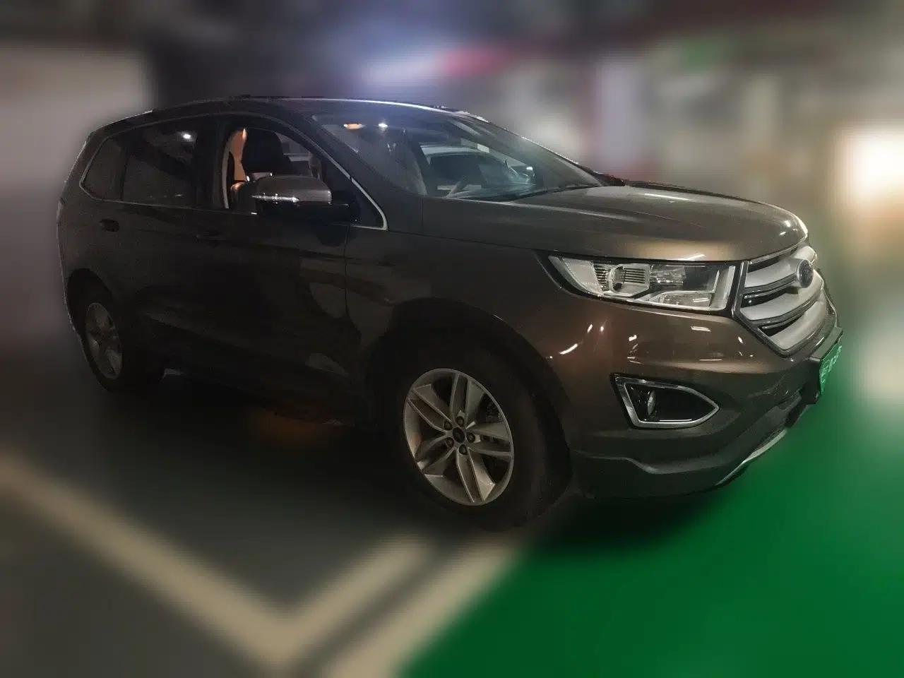 Ford Edge 2018 EcoBoost 245 Two-Wheel-Drive Platinum Edition 7-Seater China V Emission Standard — миниатюра 3
