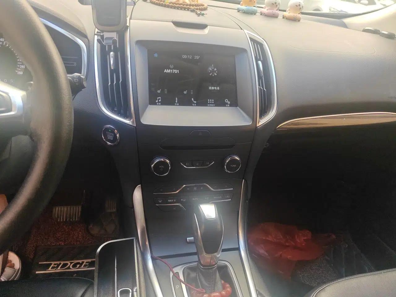 Ford Edge 2018 EcoBoost 245 Two-Wheel-Drive Titanium 7-Seater China V Standard — миниатюра 13