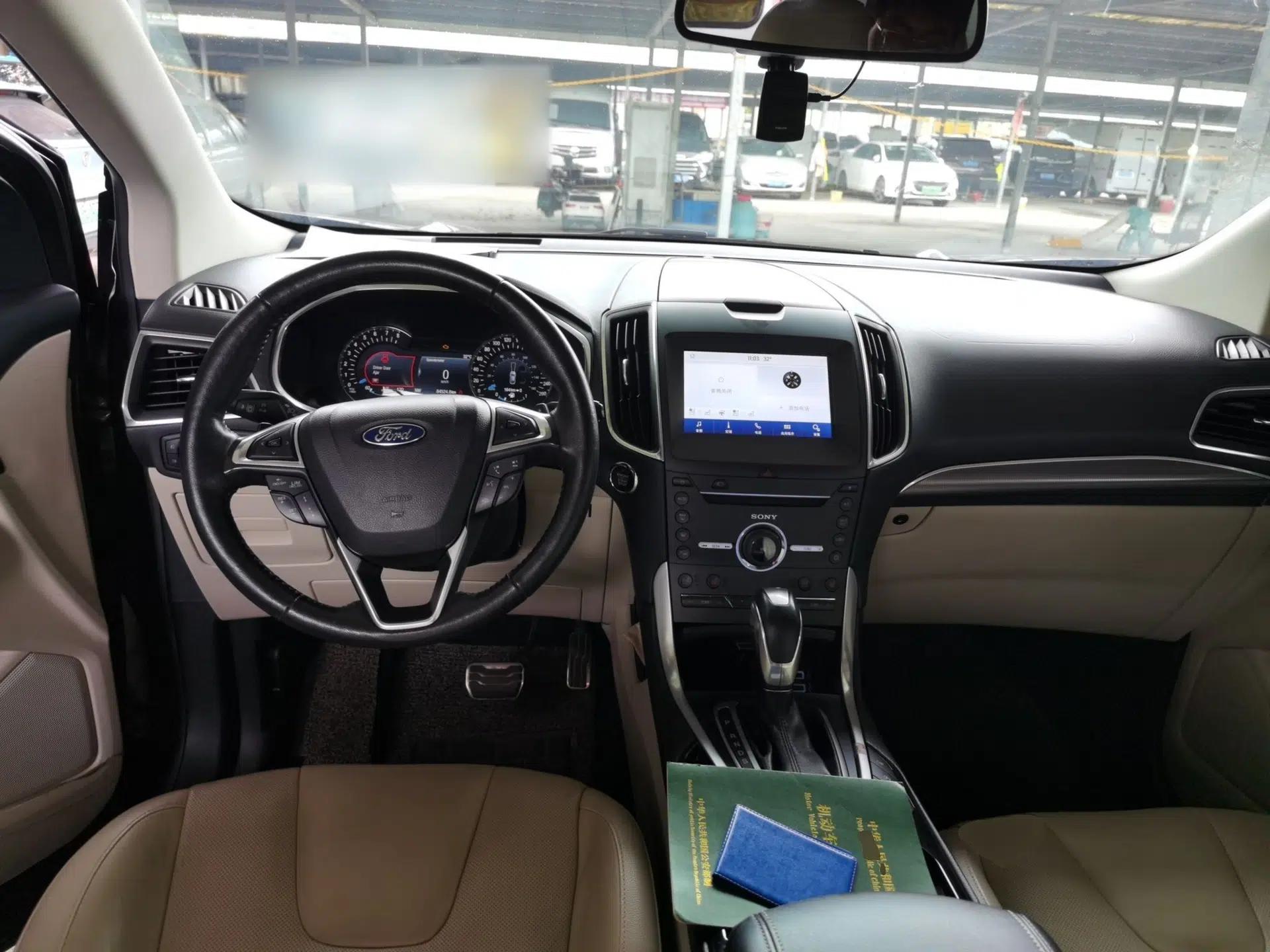 Ford Edge 2015 2.0T GTDi Four-Wheel Drive Prestige Model — миниатюра 9