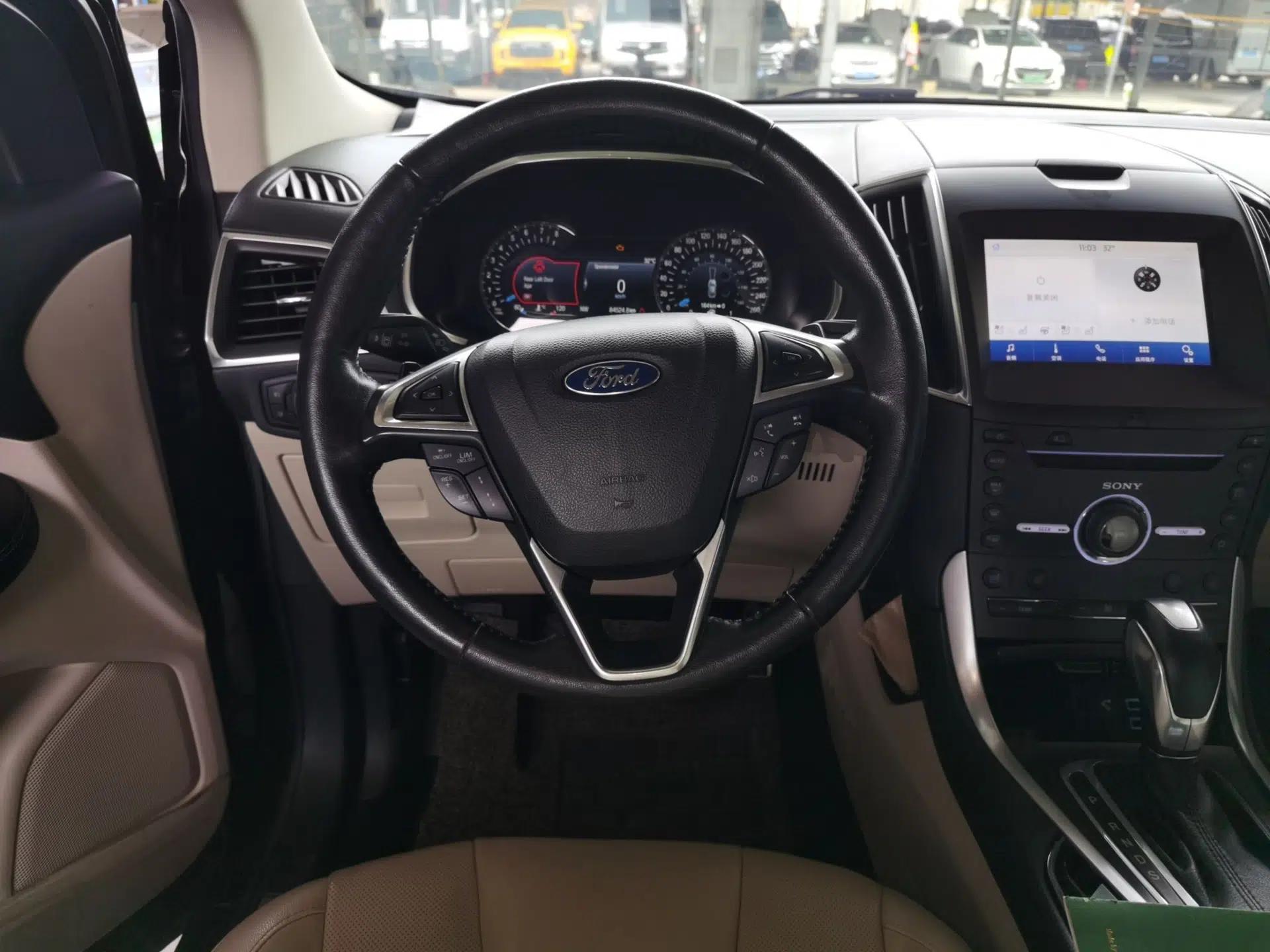 Ford Edge 2015 2.0T GTDi Four-Wheel Drive Prestige Model — миниатюра 10