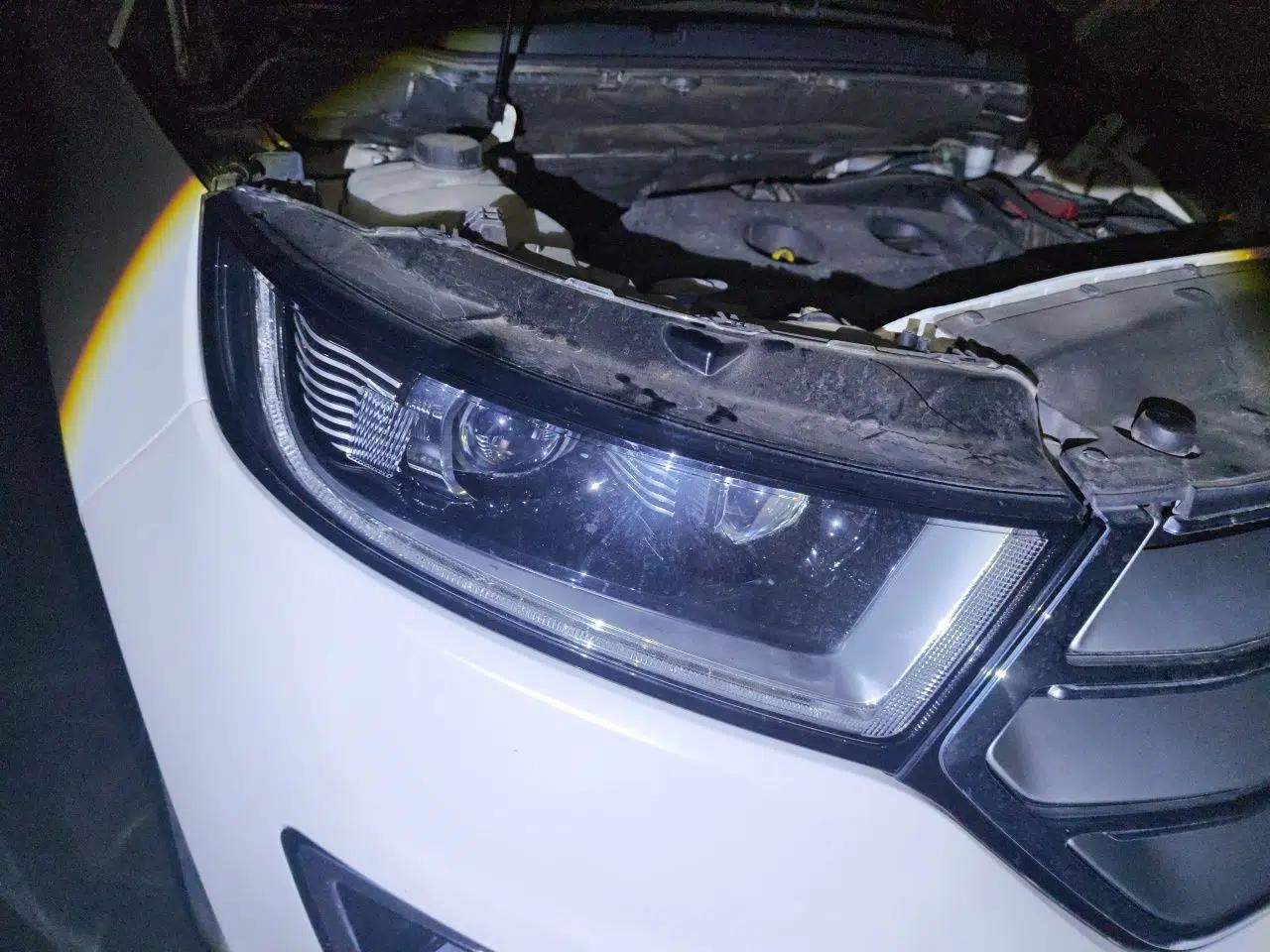 Ford Edge 2016 EcoBoost 245 Two-Wheel-Drive Titanium 7-Seater — миниатюра 7