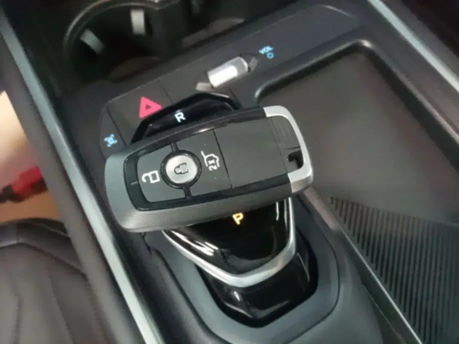 Ford Edge 2026 Model Explorer L 2.0T EcoBoost E Hybrid Two-Wheel Drive Seven-Seat Luxury — миниатюра 28