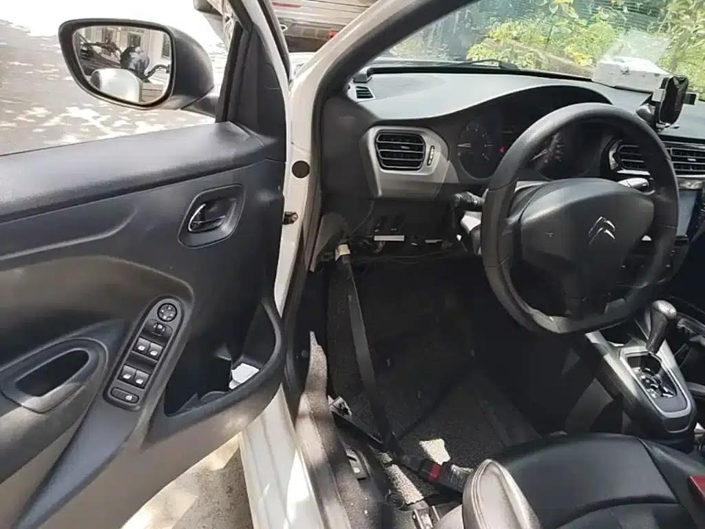2014 Citroën Elysee 1.6L Automatic Fashion Edition — миниатюра 16