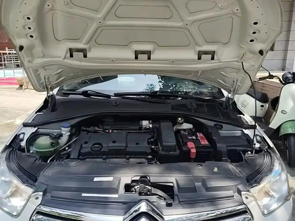 2014 Citroën Elysee 1.6L Automatic Fashion Edition — миниатюра 20