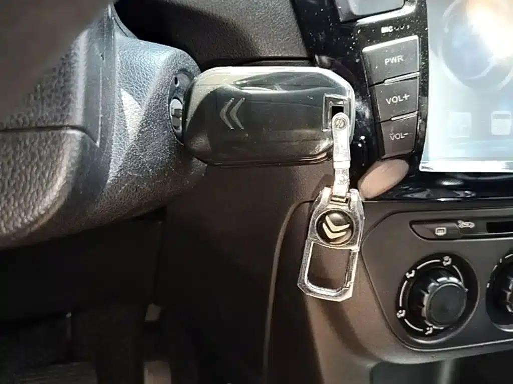 2014 Citroën Elysee 1.6L Automatic Fashion Edition — миниатюра 9
