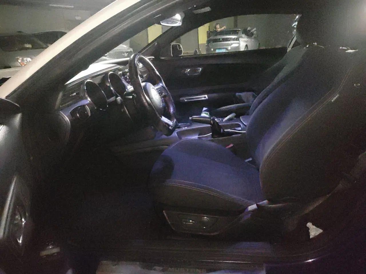Ford Mustang 2015 2.3T Performance Edition — миниатюра 15