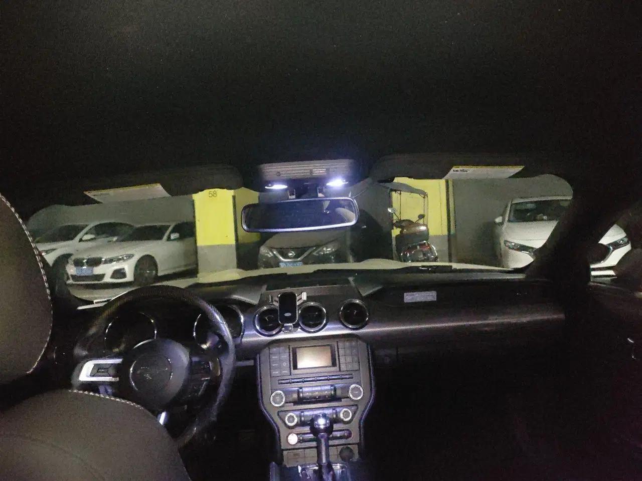Ford Mustang 2015 2.3T Performance Edition — миниатюра 18