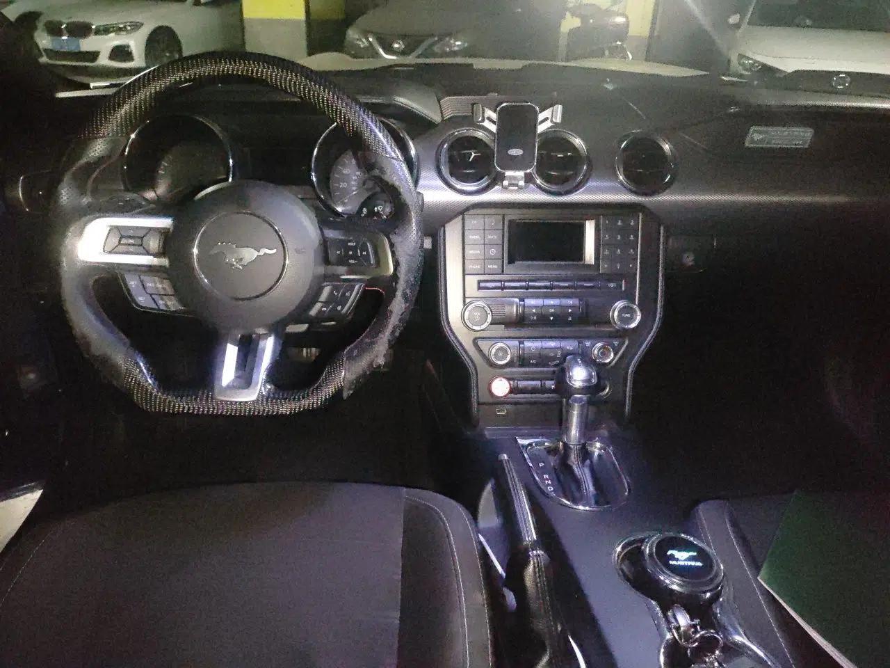 Ford Mustang 2015 2.3T Performance Edition — миниатюра 9