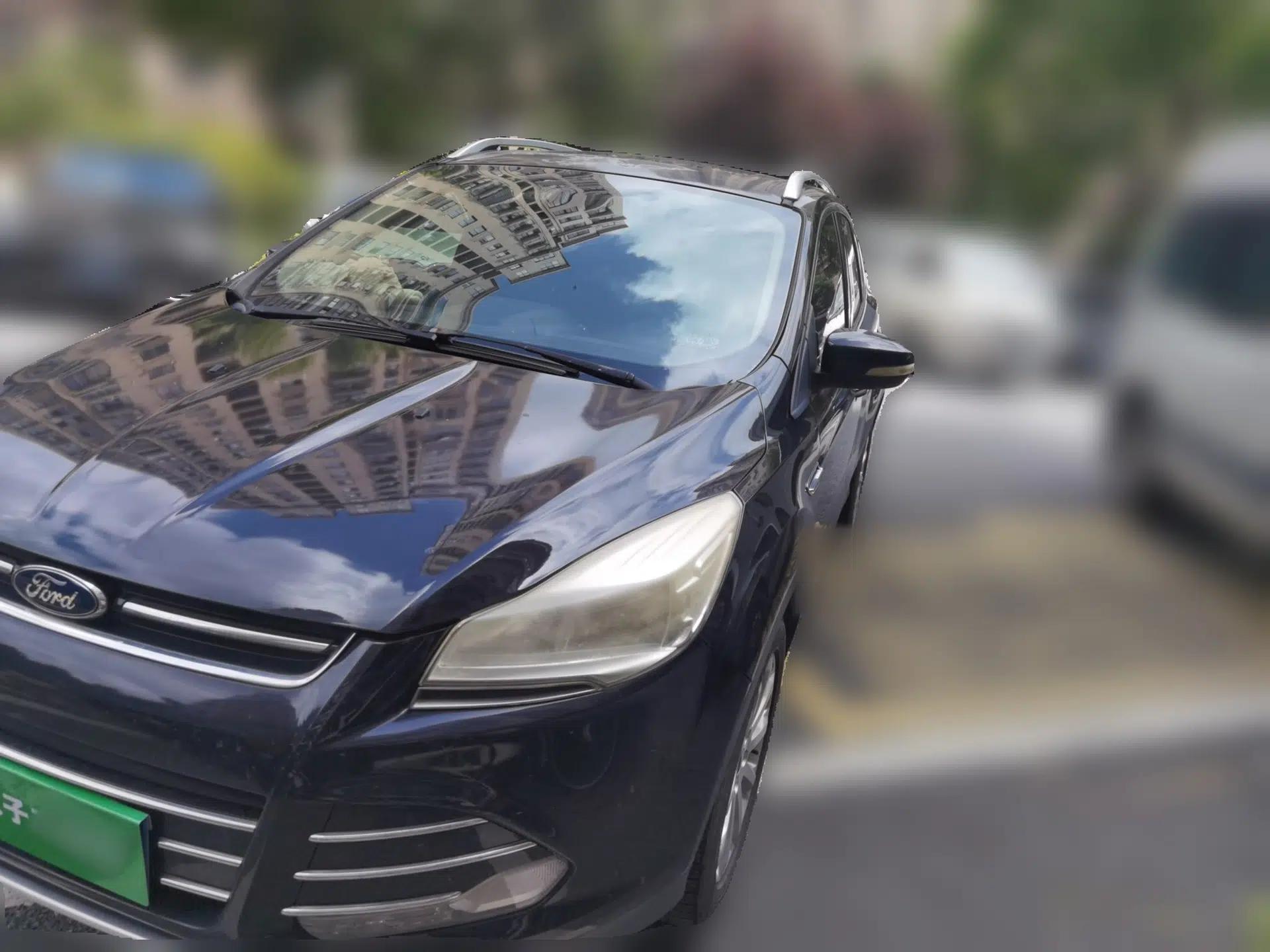 Ford Kuga 2015 1.5L GTDi Four-Wheel-Drive Elite Model — миниатюра 1