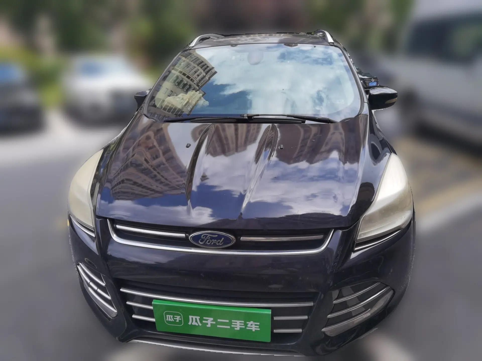 Ford Kuga 2015 1.5L GTDi Four-Wheel-Drive Elite Model — миниатюра 2