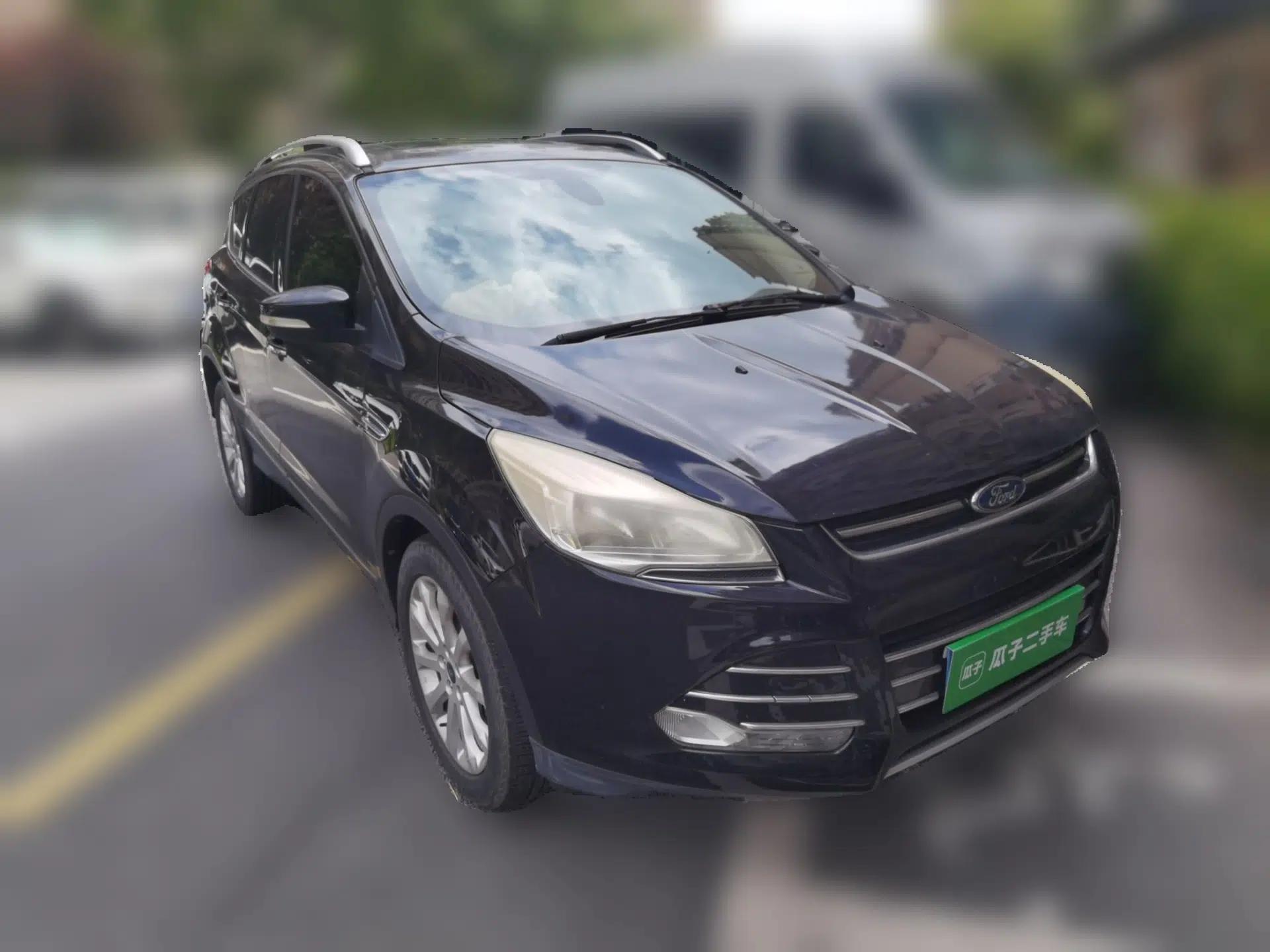 Ford Kuga 2015 1.5L GTDi Four-Wheel-Drive Elite Model — миниатюра 3
