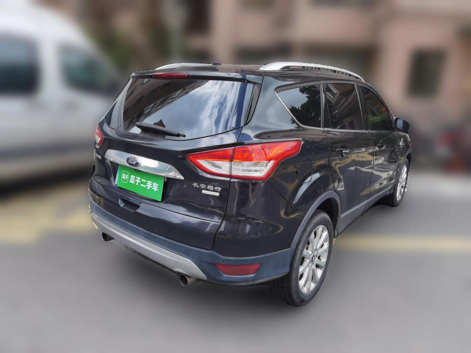 Ford Kuga 2015 1.5L GTDi Four-Wheel-Drive Elite Model — миниатюра 6