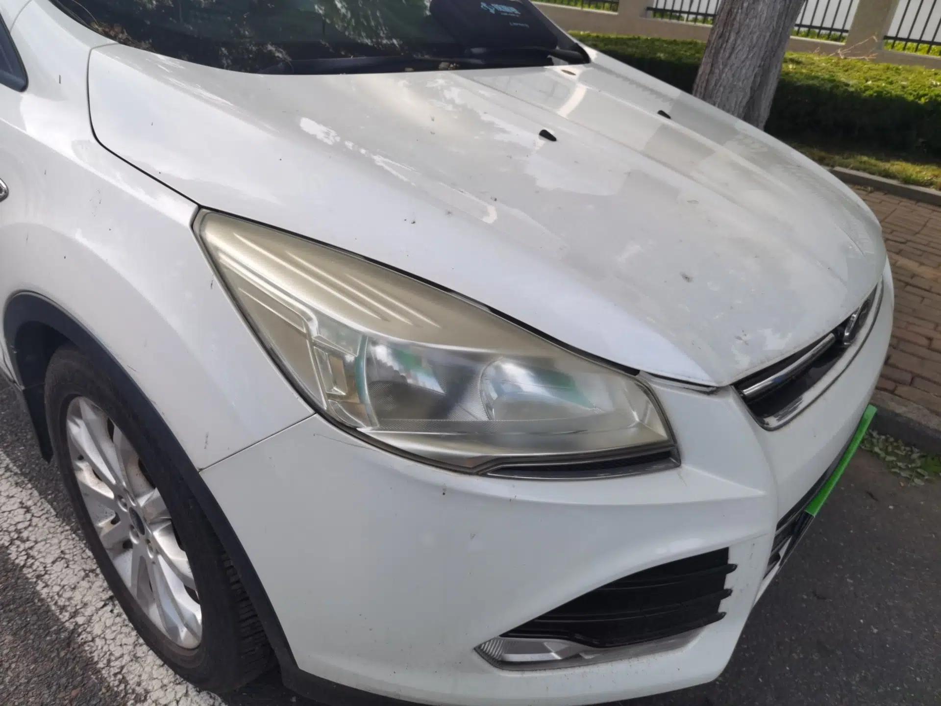 Ford Kuga 2013 1.6L GTDi Two-Wheel-Drive Comfort Model — миниатюра 7