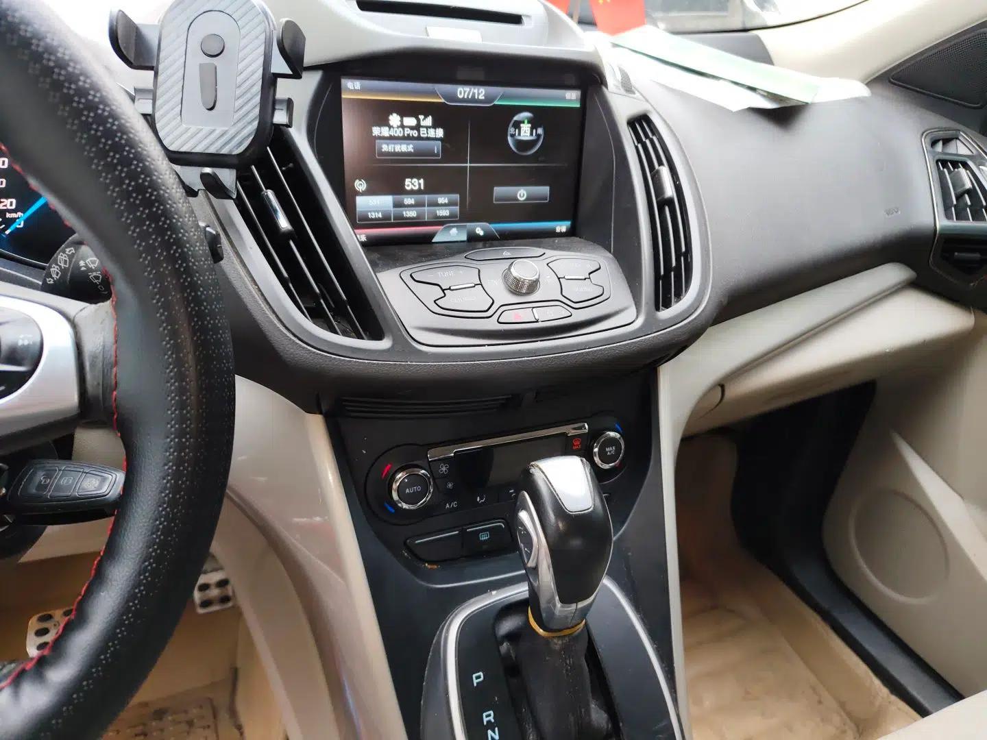 Ford Kuga 2013 1.6L GTDi 4x4 Elite Model — миниатюра 13