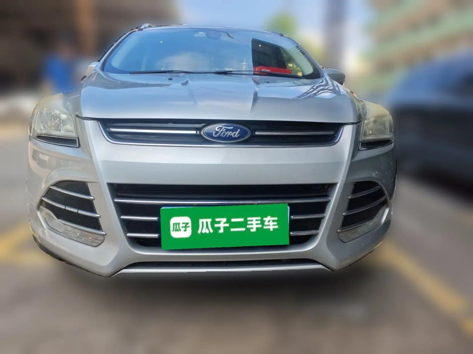 Ford Kuga 2015 1.5L GTDi Four-Wheel-Drive Elite Model — миниатюра 2