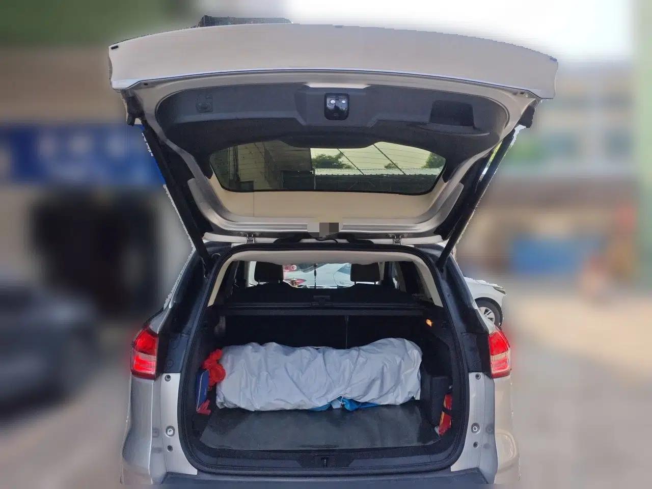 Ford Kuga 2015 1.5L GTDi Four-Wheel-Drive Elite Model — миниатюра 19