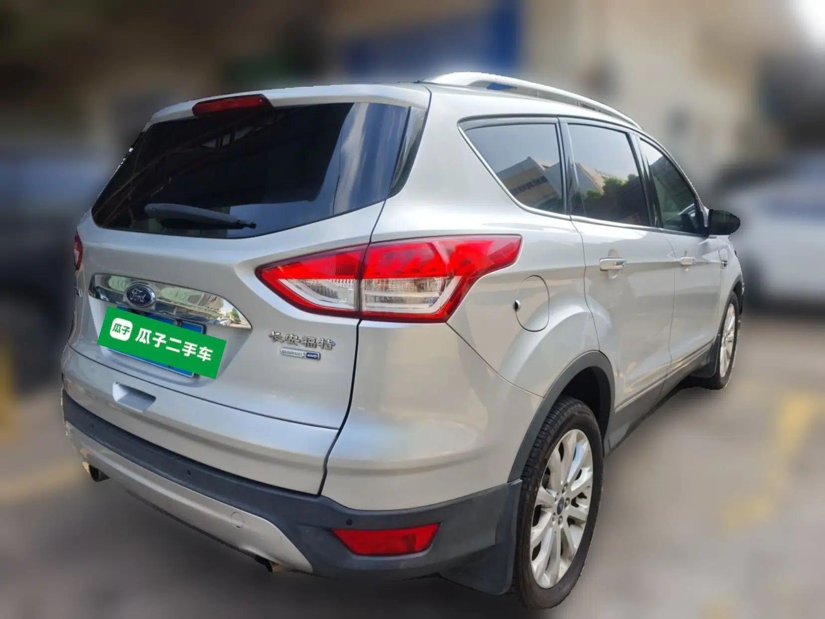 Ford Kuga 2015 1.5L GTDi Four-Wheel-Drive Elite Model — миниатюра 6