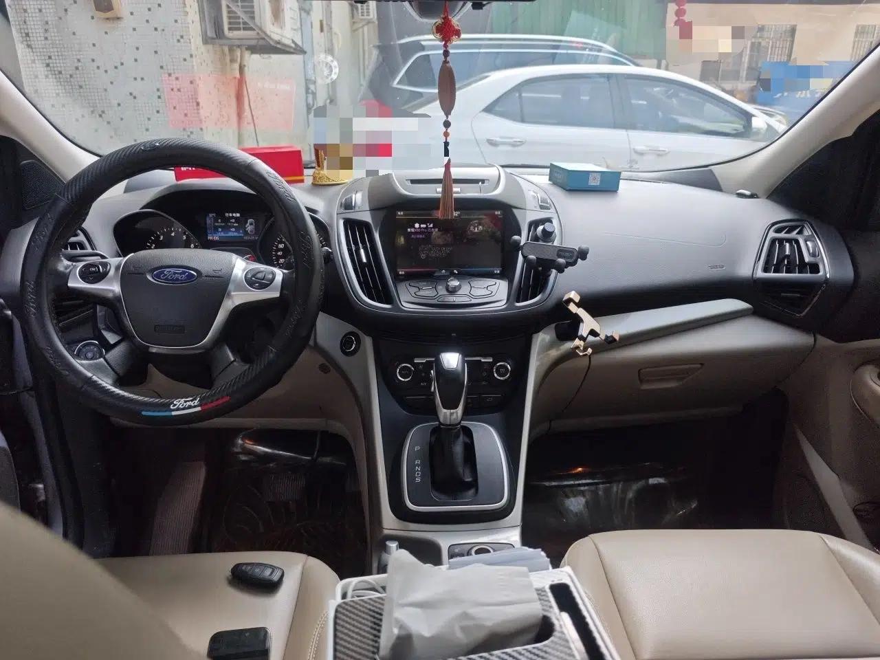 Ford Kuga 2015 1.5L GTDi Four-Wheel-Drive Elite Model — миниатюра 9