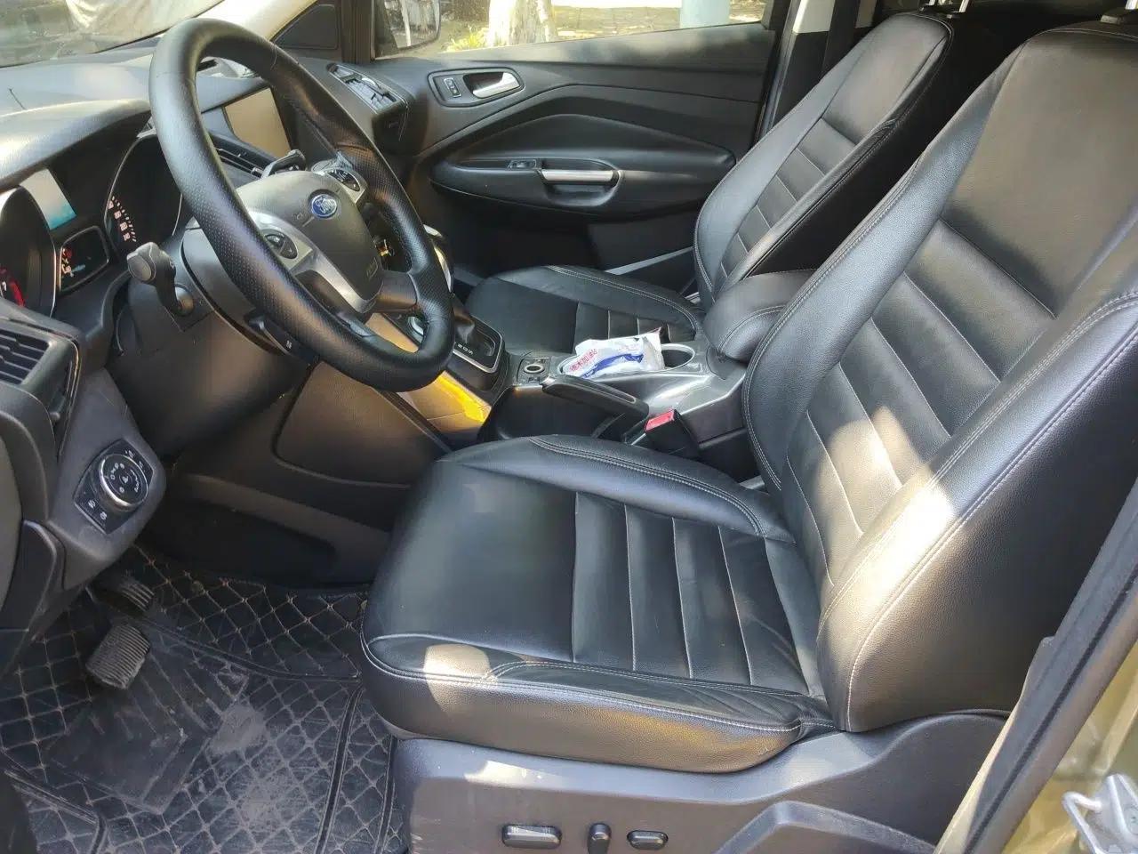 Ford Kuga 2015 2.0L GTDi Four-Wheel Drive Elite Model — миниатюра 15