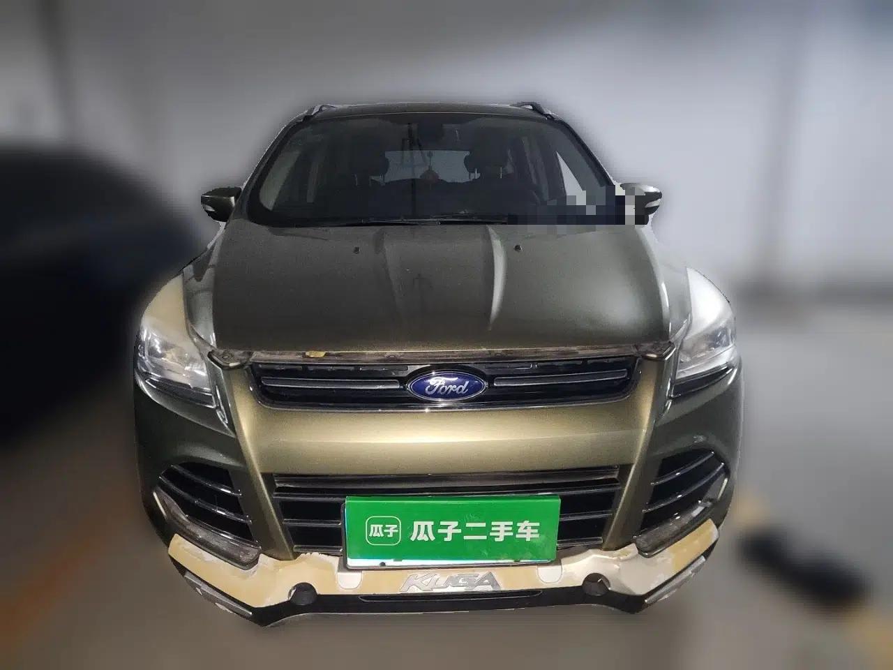 Ford Kuga 2013 1.6L GTDi Two-Wheel-Drive Trend Model — миниатюра 2