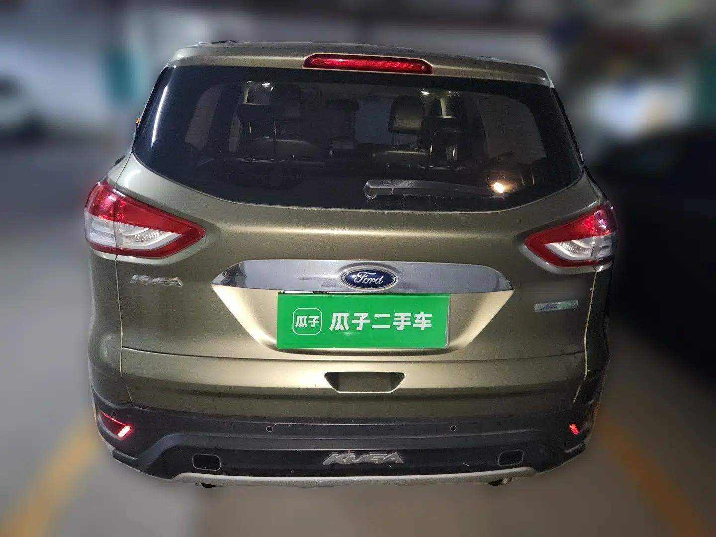 Ford Kuga 2013 1.6L GTDi Two-Wheel-Drive Trend Model — миниатюра 5