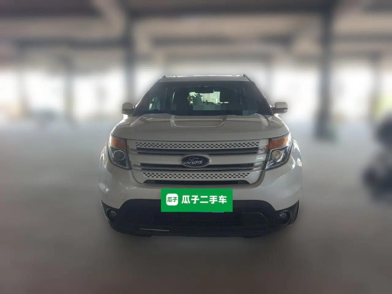 Ford Explorer 2013 3.5L Deluxe Model — миниатюра 2
