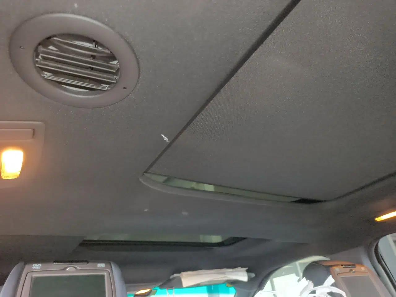 Ford Explorer 2013 3.5L Deluxe Model — миниатюра 18