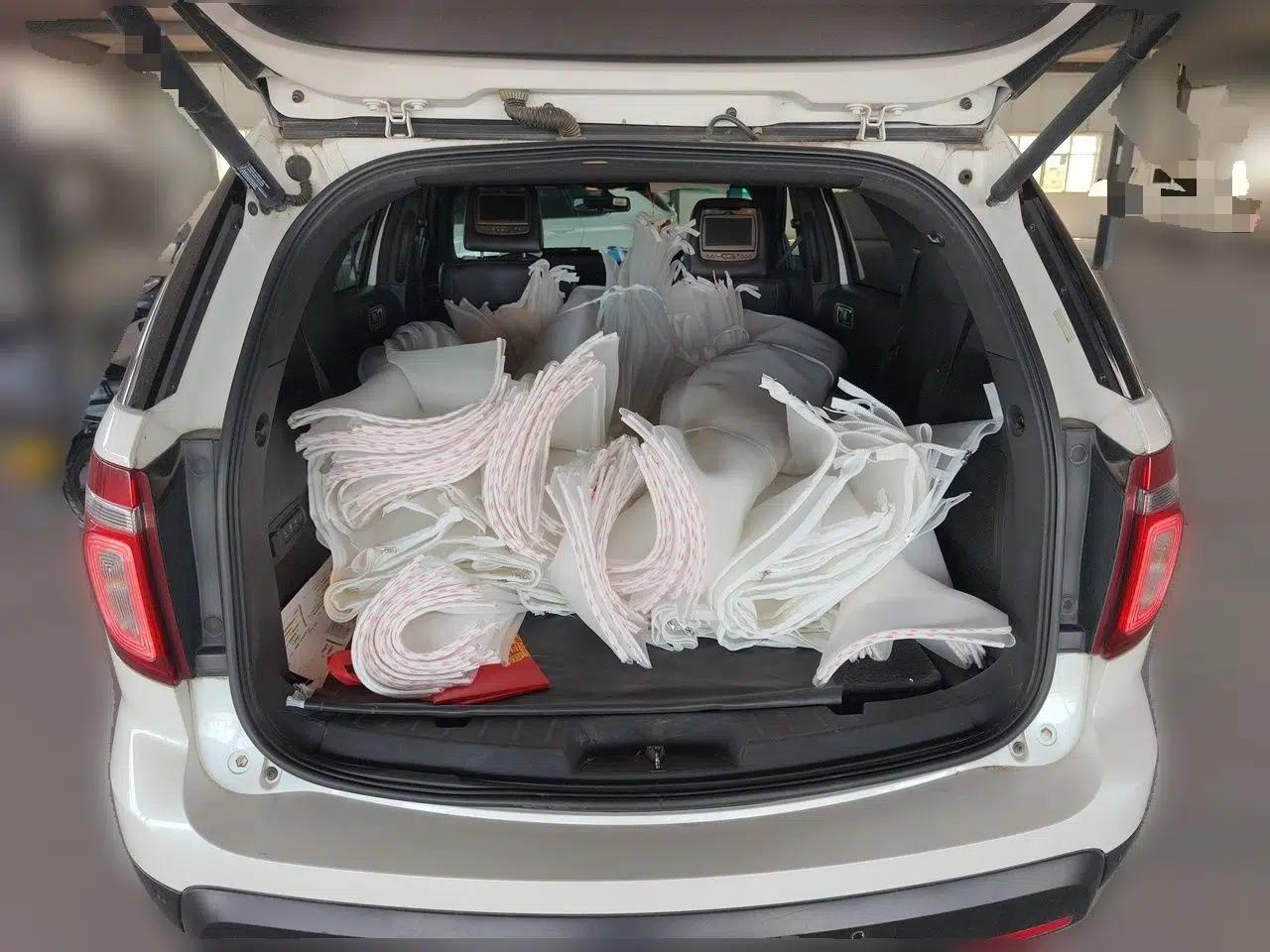 Ford Explorer 2013 3.5L Deluxe Model — миниатюра 19