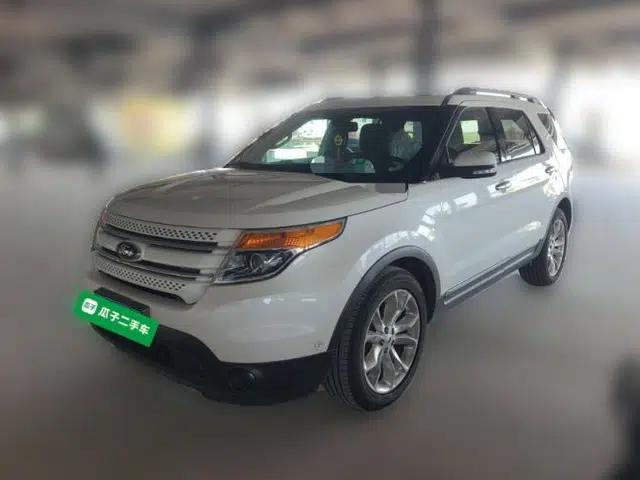 Ford Explorer 2013 3.5L Deluxe Model