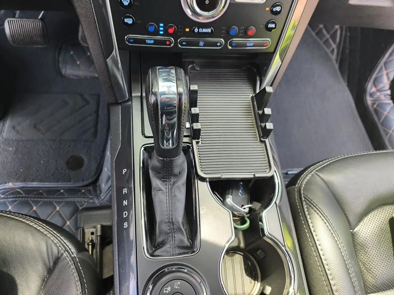 Ford Explorer 2017 3.5T Elite Edition — миниатюра 14