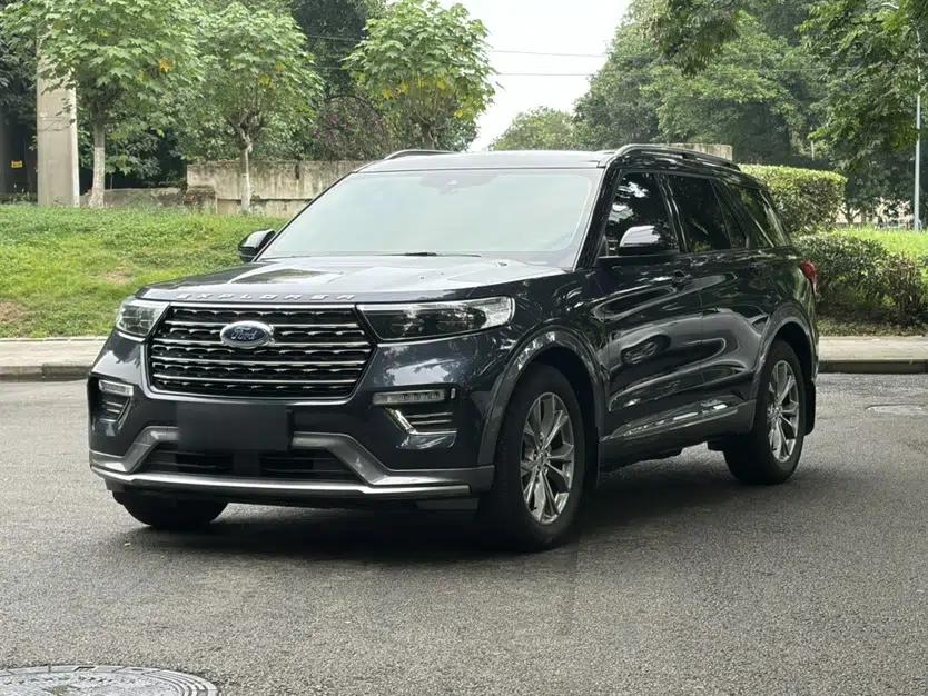 Ford Explorer 2020 EcoBoost 285 Rear-Drive Trend Edition 7-Seater — миниатюра 1