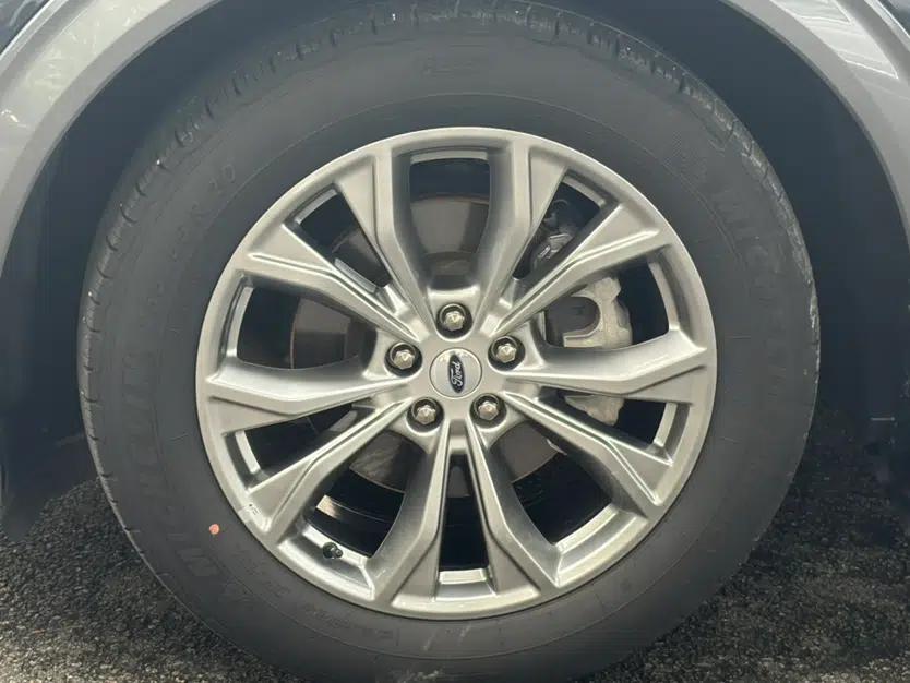 Ford Explorer 2020 EcoBoost 285 Rear-Drive Trend Edition 7-Seater — миниатюра 14