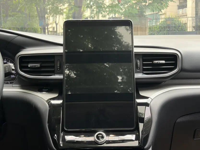 Ford Explorer 2020 EcoBoost 285 Rear-Drive Trend Edition 7-Seater — миниатюра 21