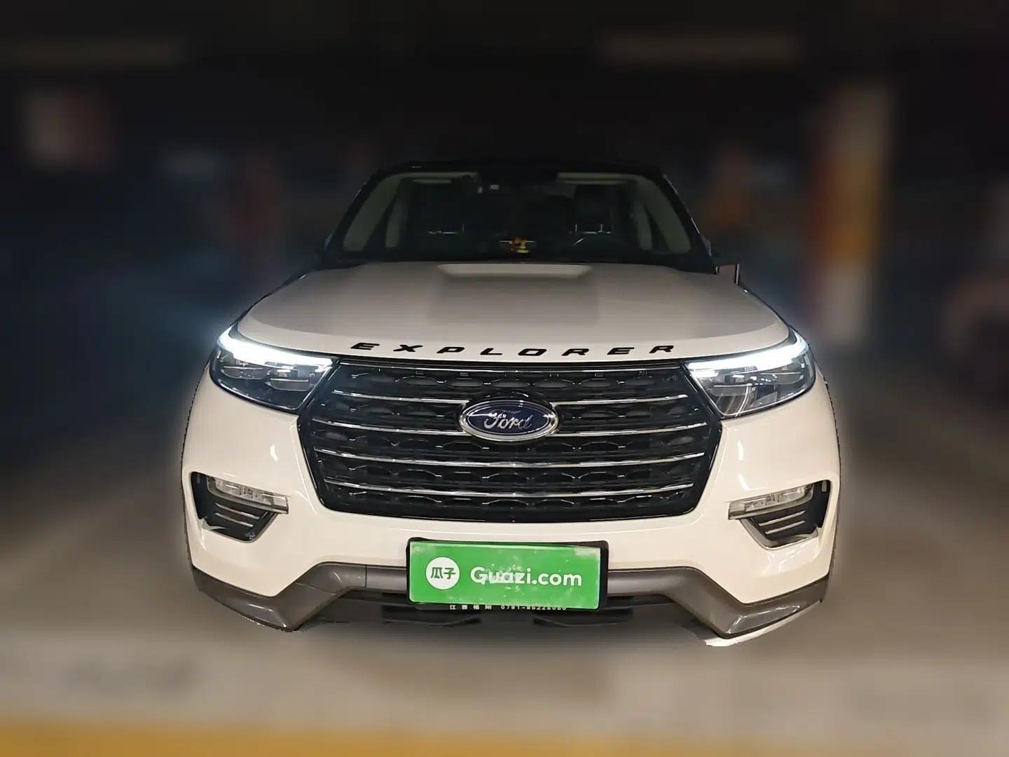 Ford Explorer 2020 EcoBoost 285 4x4 Trend Edition 7-Seater — миниатюра 2