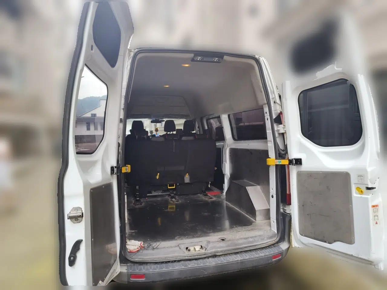 Ford Transit 2019 2.0T Diesel Multi-Purpose Commercial Vehicle Mid-Drive Mid-Roof 6-Seater China VI Standard — миниатюра 16