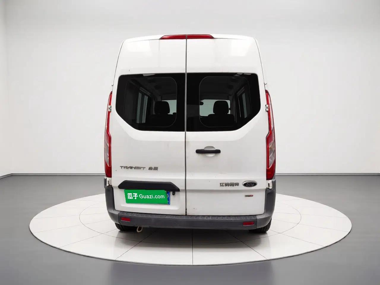 Ford Transit 2019 2.0T Diesel Multi-Purpose Commercial Vehicle Mid-Drive Mid-Roof 6-Seater China VI Standard — миниатюра 5