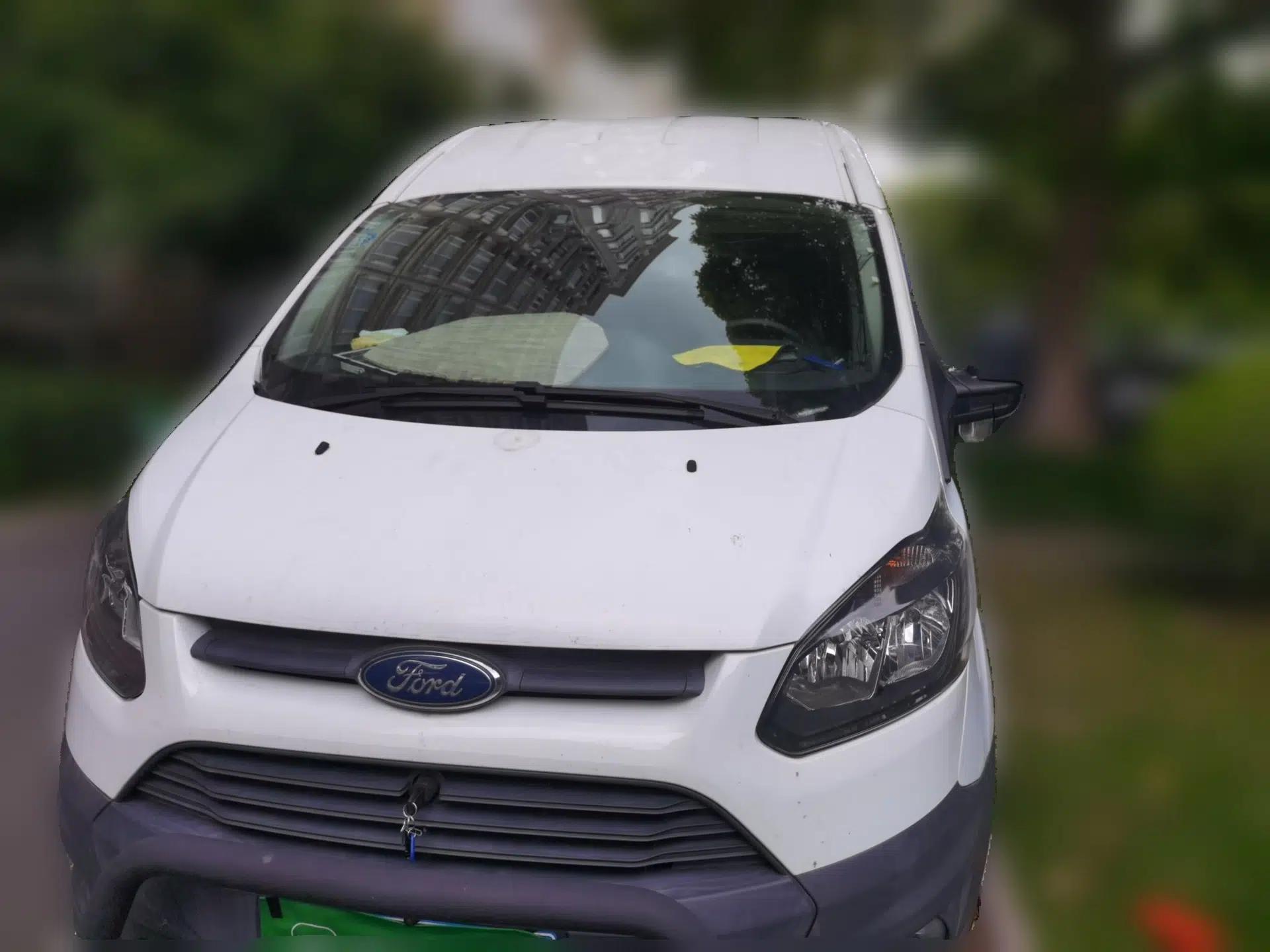 Ford Transit 2017 2.0T Gasoline Automatic Multi-Function Commercial Vehicle Short Wheelbase Mid-Roof China V Standard — миниатюра 2