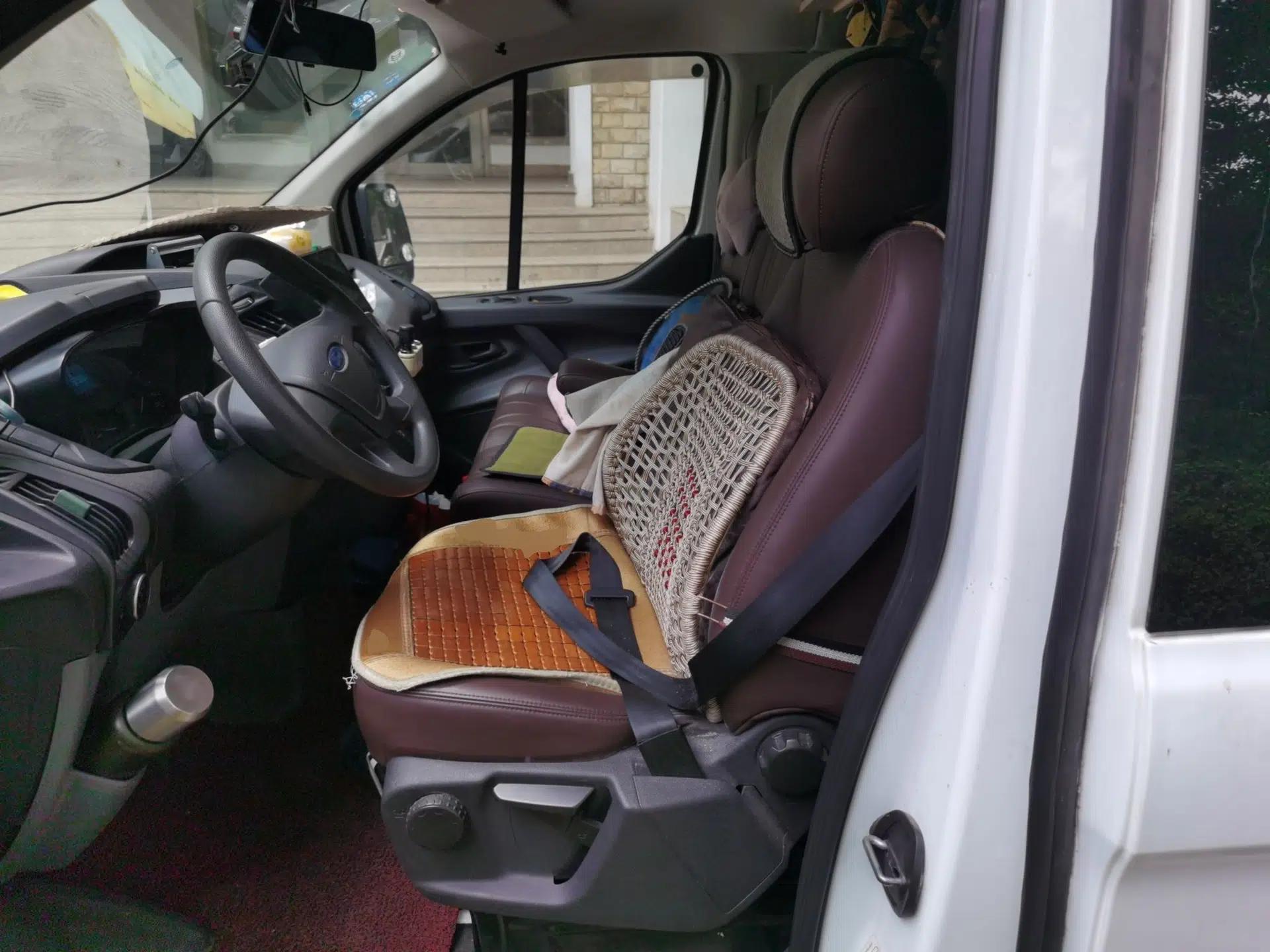 Ford Transit 2017 2.0T Gasoline Automatic Multi-Function Commercial Vehicle Short Wheelbase Mid-Roof China V Standard — миниатюра 15
