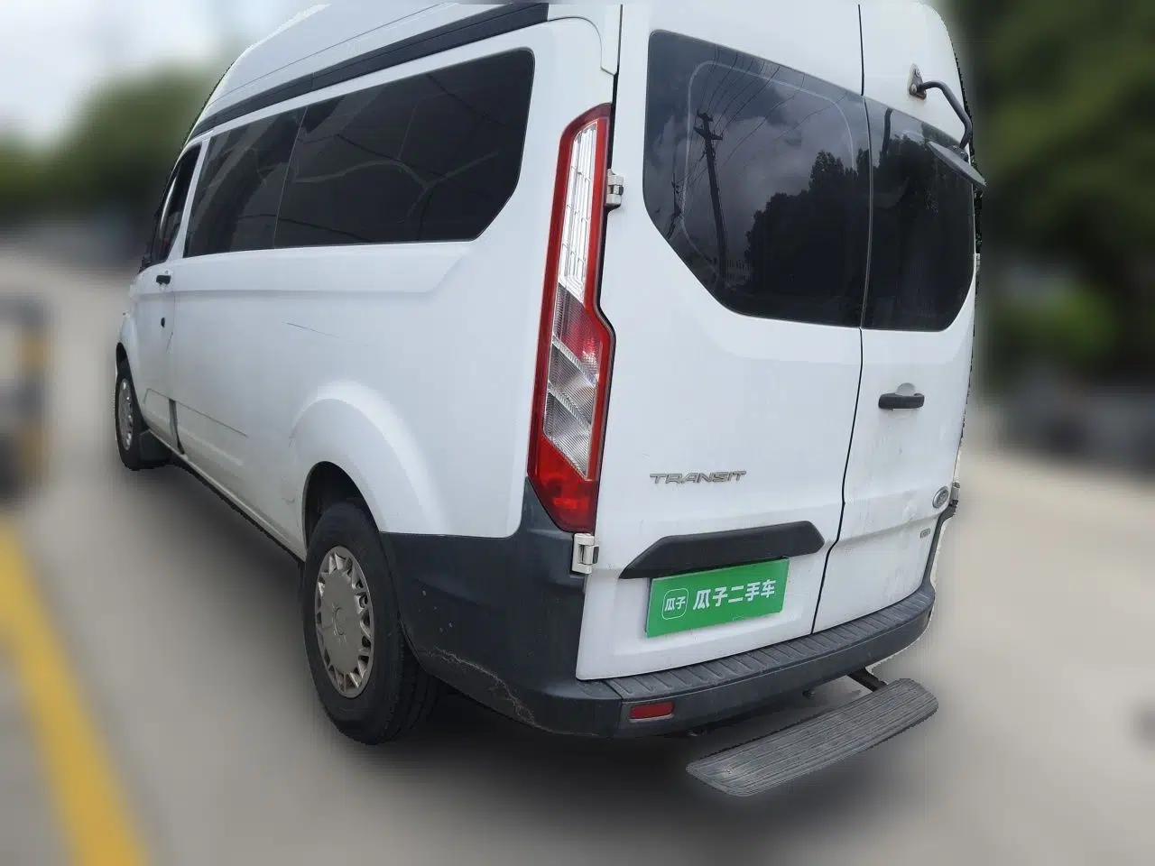 Ford Transit 2017 2.0T Diesel Multi-Function Commercial Vehicle Mid-Drive Mid-Roof China V Standard — миниатюра 4