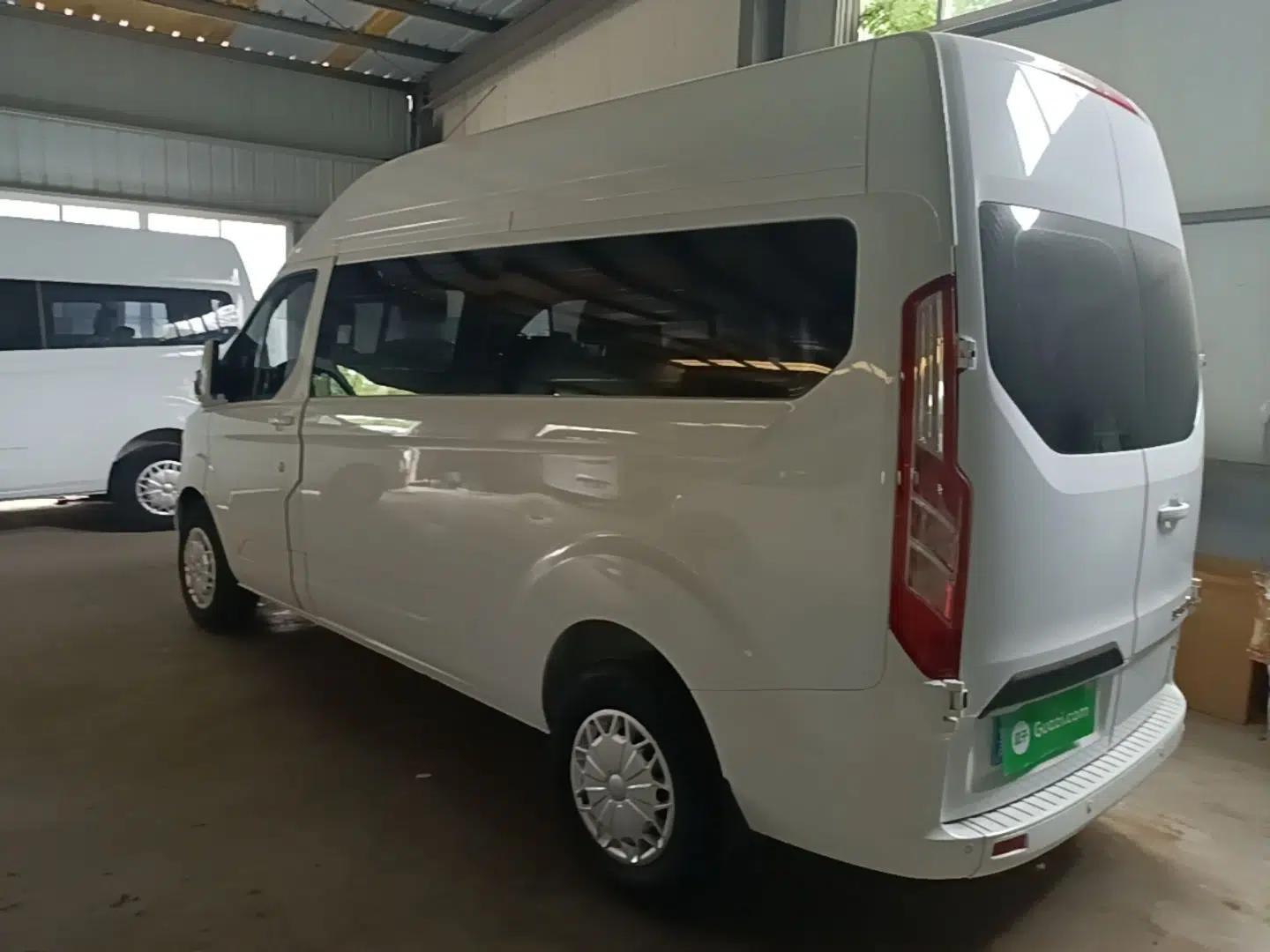 Ford Transit 2021 2.0T Diesel Manual Advanced Commercial Traveler Mid-Chassis Mid-Roof 9-Seater China VI — миниатюра 4