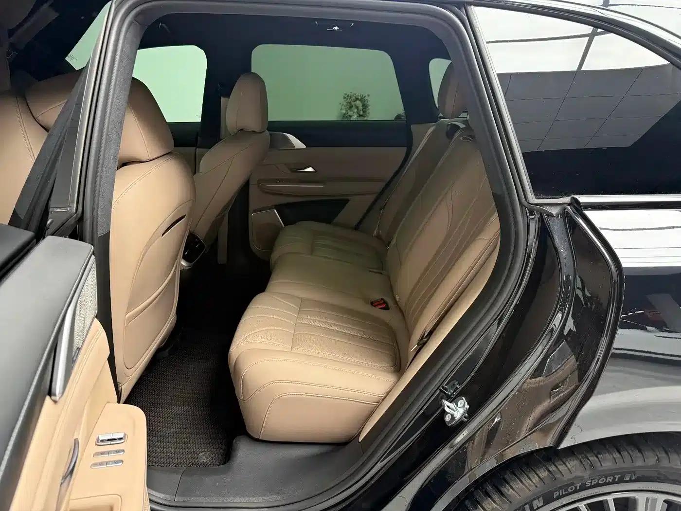 XPeng G9 2025 Model 680 Long Range AWD Max — миниатюра 10