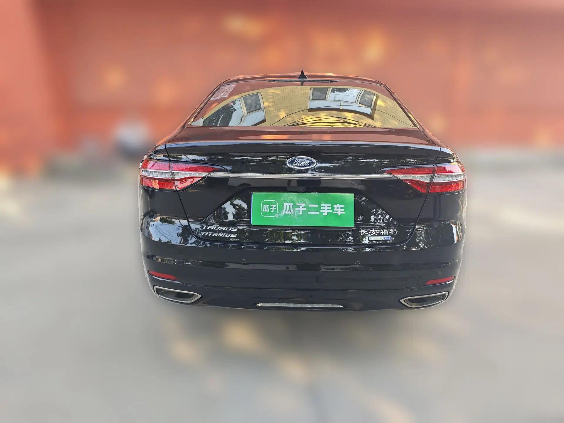 Ford Taurus 2019 EcoBoost 245 Premium Edition — миниатюра 5